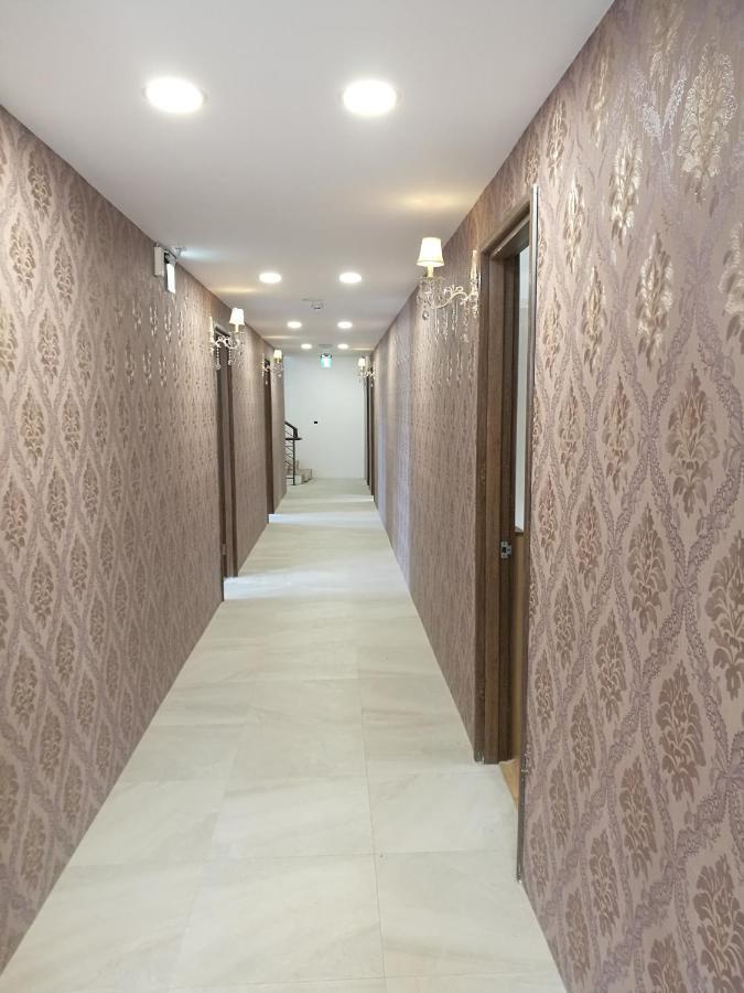 לוגו 名竹旅社 Minzu Hotel מראה חיצוני תמונה